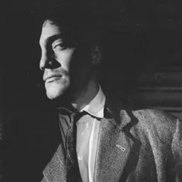 Portrait of Walter Vidarte