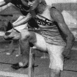 Portrait of Lesley Ashburner