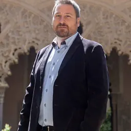 Portrait of José Luis Soro