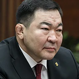 Portrait of Badmaanyambuugiin Bat-Erdene
