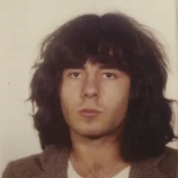 Portrait of Eric Lévi