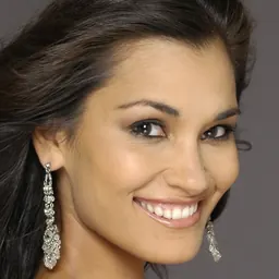 Portrait of Brook Lee