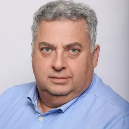 Portrait of Alan Feld