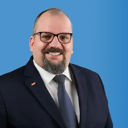 Portrait of Jens-Holger Schneider