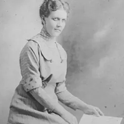 Portrait of Pearl Louise Weber