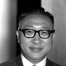 Portrait of Gene Loh