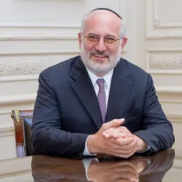 Portrait of Eduardo Elsztain