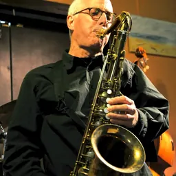 Portrait of Rich Halley