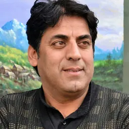 Portrait of Arshad Sauleh