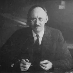 Portrait of Stuart Weller