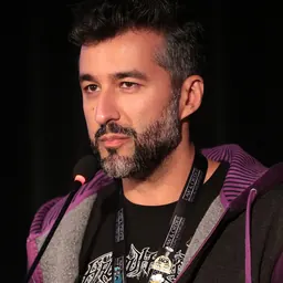 Portrait of Kris Straub