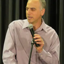 Portrait of Dan Habib