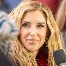 Portrait of Sara Walsh