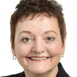 Portrait of Heather Anderson
