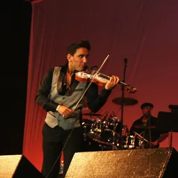 Portrait of Shadmehr Aghili