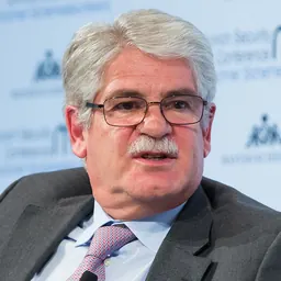 Portrait of Alfonso Dastis