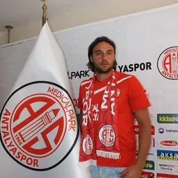 Portrait of Hakan Arıkan