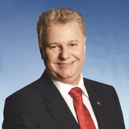Portrait of Edmar Arruda