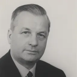 Portrait of Arne Skaare