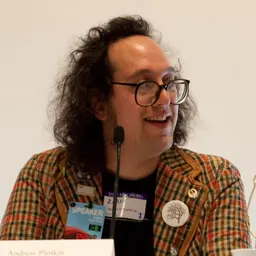 Portrait of Andrew Plotkin