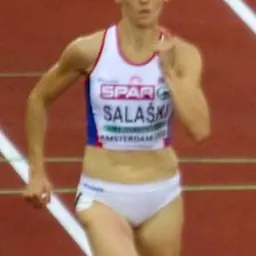 Portrait of Tamara Salaški