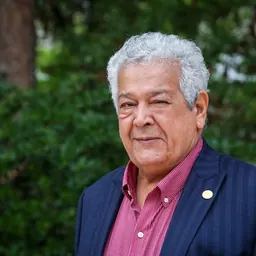 Portrait of Reza Fayazi