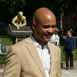 Portrait of Manny De Los Santos