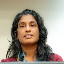 Portrait of Vauhini Vara