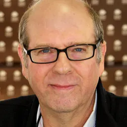 Portrait of Stephen Tobolowsky