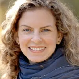 Portrait of Sara Bronfman