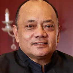 Portrait of Hu'akavameiliku