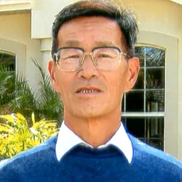 Portrait of Yan Jiaqi
