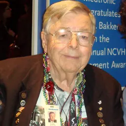 Portrait of Earl Bakken