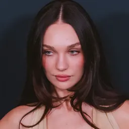 Portrait of Maddie Ziegler