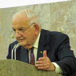 Portrait of Alfred Grosser