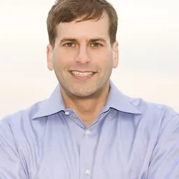 Portrait of Evan Mandery