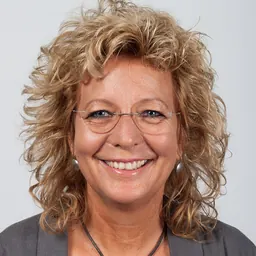 Portrait of Beate Müller-Gemmeke