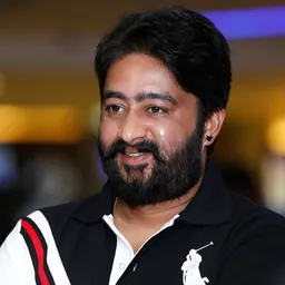 Portrait of Nobin Paul