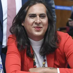 Portrait of Duda Salabert