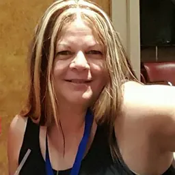 Portrait of Debi Pelletier