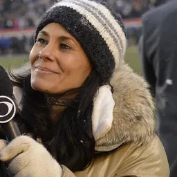 Portrait of Tracy Wolfson