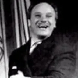Portrait of Marcos Zucker