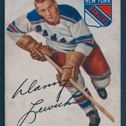 Portrait of Danny Lewicki