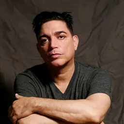 Portrait of Michael DeLorenzo