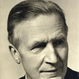 Portrait of Paul Renner