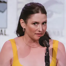 Portrait of Chyler Leigh