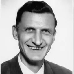 Portrait of Dagfinn Mannsåker