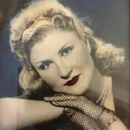 Portrait of Mahtol'at Pessian