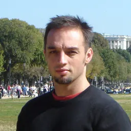 Portrait of Phil Jimenez
