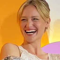 Portrait of Kerry Bishé